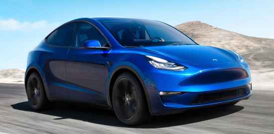 Tesla Model Y: arriva in Europa il piccolo SUV elettrico della casa californiana